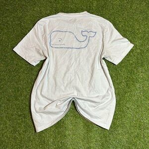 Super cool light blue Vineyard Vines tee!